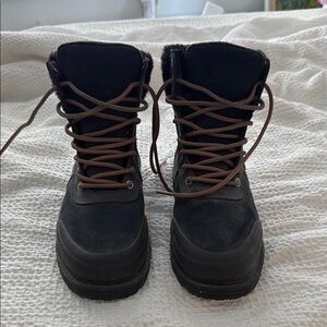 Hunter Navy Winter Boots